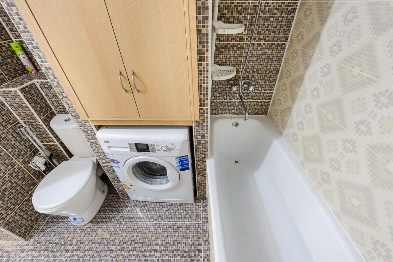 Apartment Оn Makatayeva 5 B Almatî Exterior foto