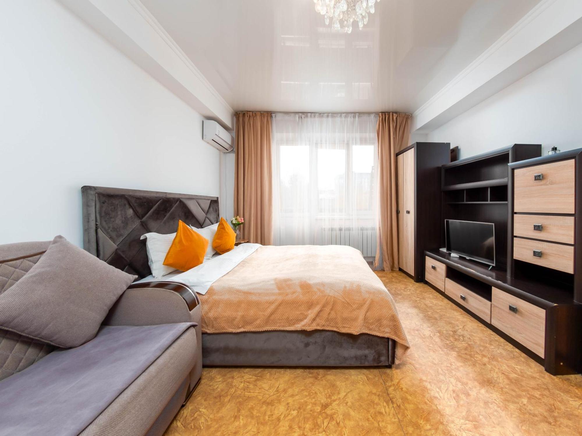 Apartment Оn Makatayeva 5 B Almatî Exterior foto