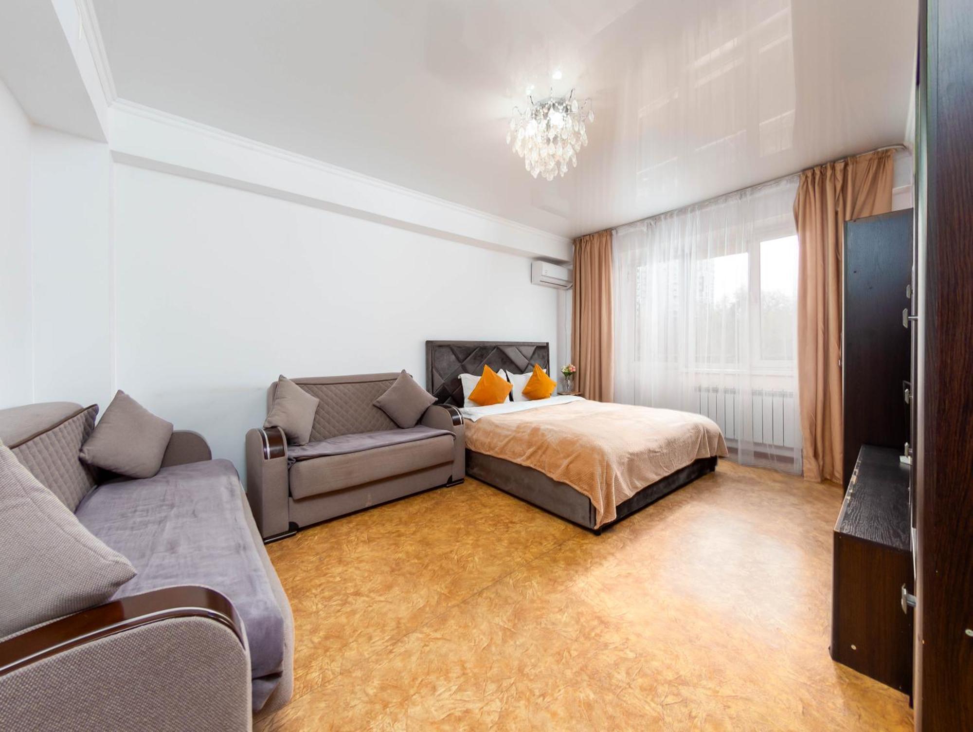 Apartment Оn Makatayeva 5 B Almatî Exterior foto
