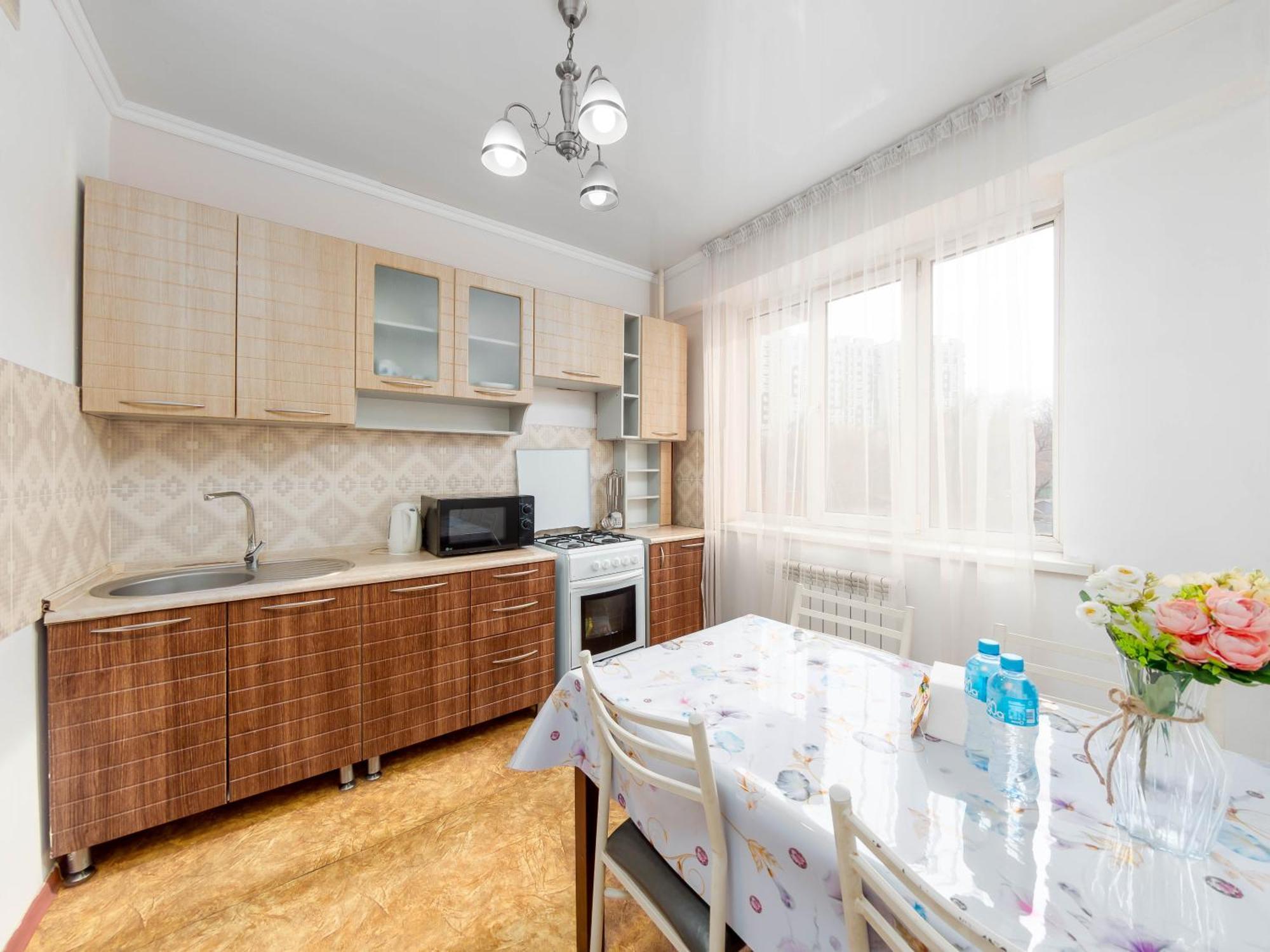 Apartment Оn Makatayeva 5 B Almatî Exterior foto